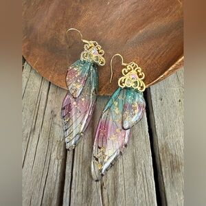 Acrylic Butterfly/Fairy wing Earrings NWT